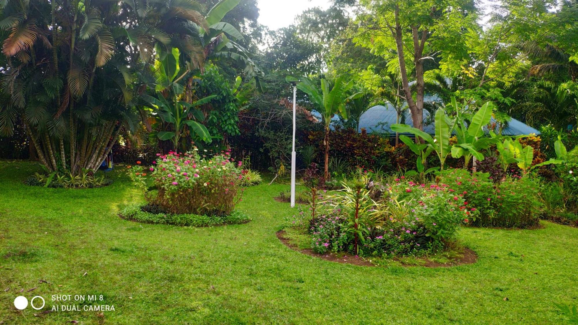 Sun House Rental Mambajao 外观 照片
