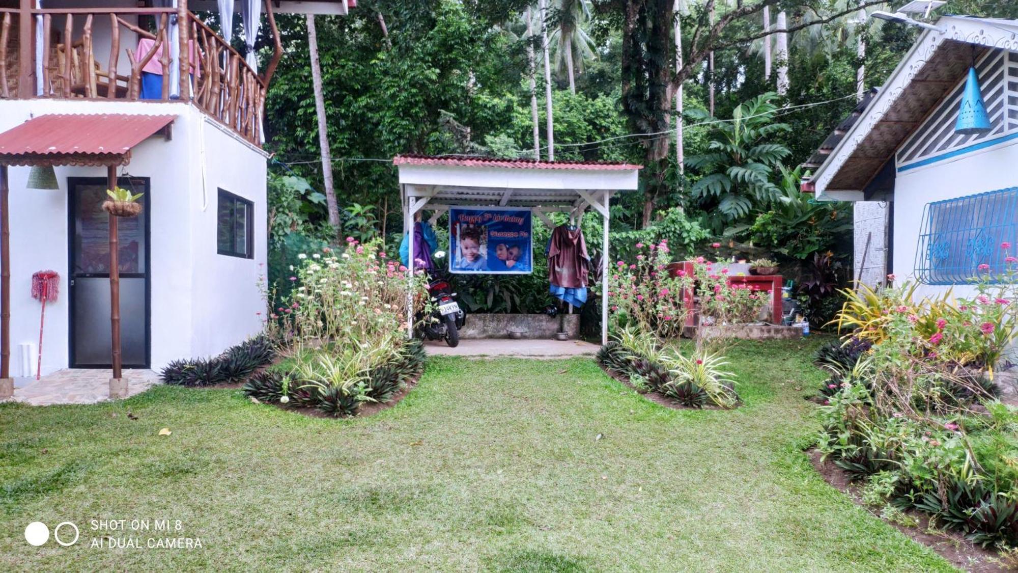 Sun House Rental Mambajao 外观 照片
