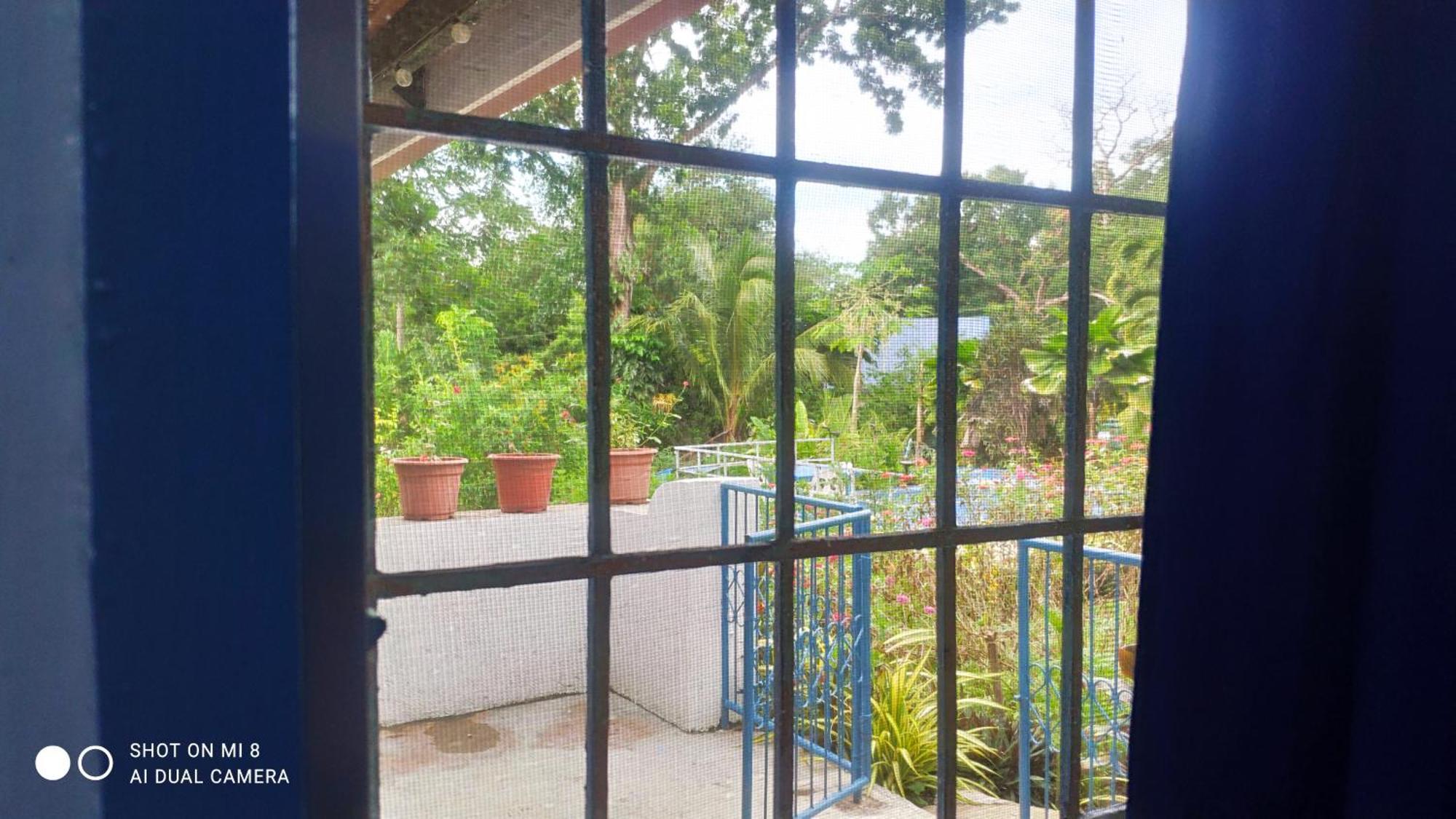 Sun House Rental Mambajao 外观 照片
